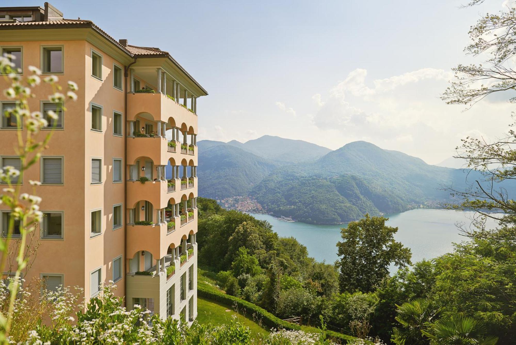 Collina D'oro - Hotel, & Hotel 5*